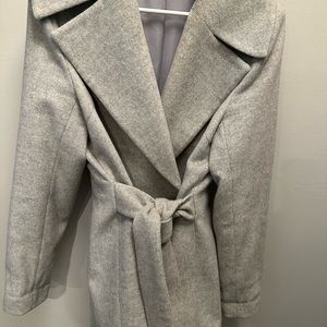 Trina Turk wool/cashmere belted waist dress coat sz XL/14 light grey